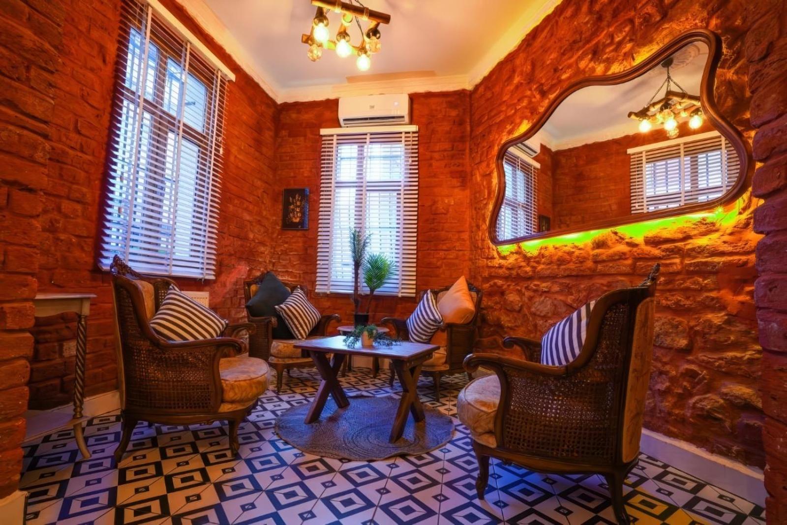 White Bolshoi Rooms 伊斯坦布尔 外观 照片