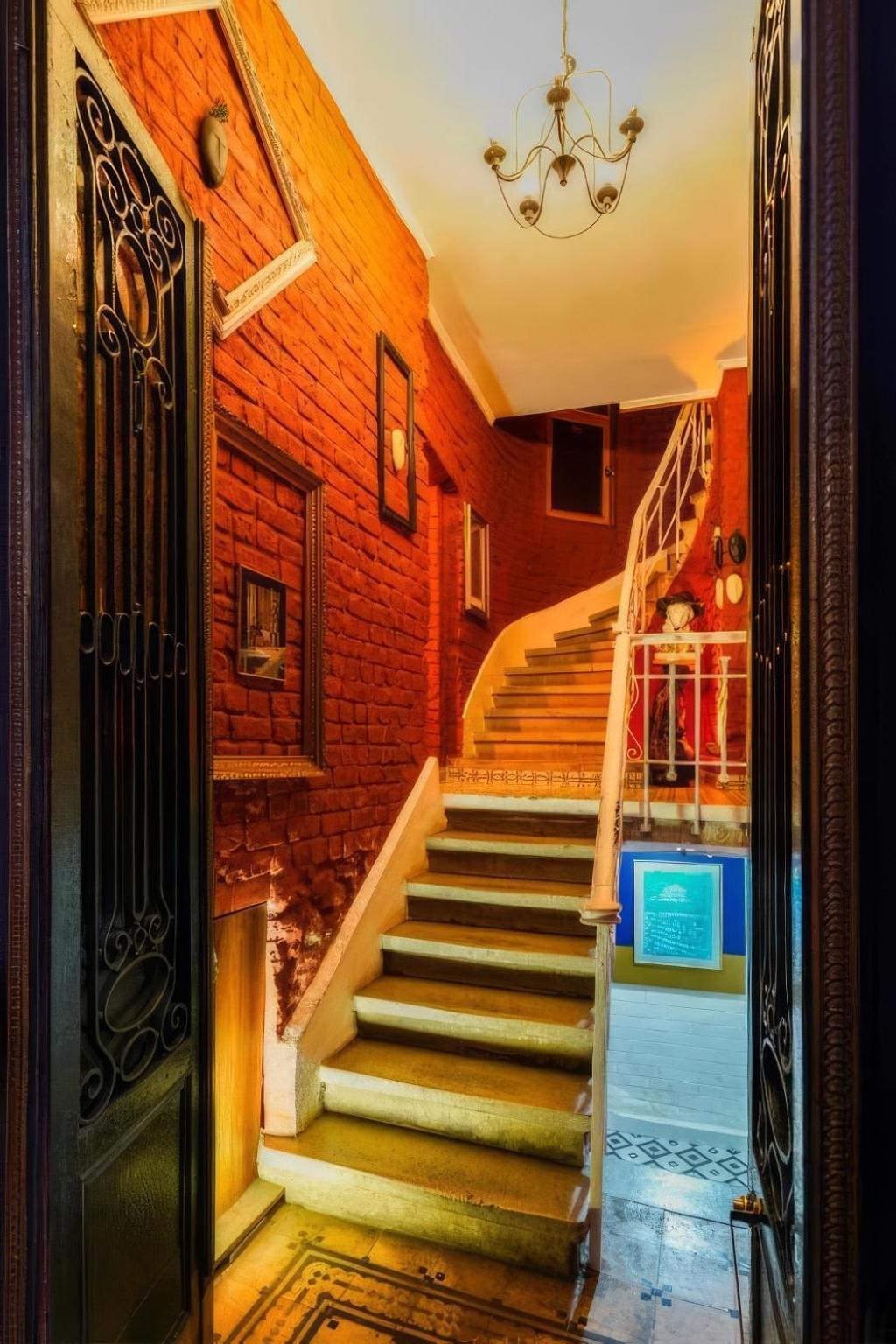White Bolshoi Rooms 伊斯坦布尔 外观 照片
